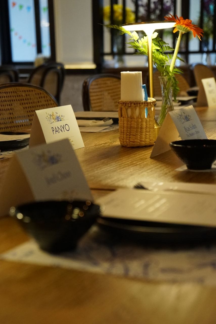 ลูกค้าเต็มร้าน PANYO ร้านอาหารครอบครัว เชียงใหม่